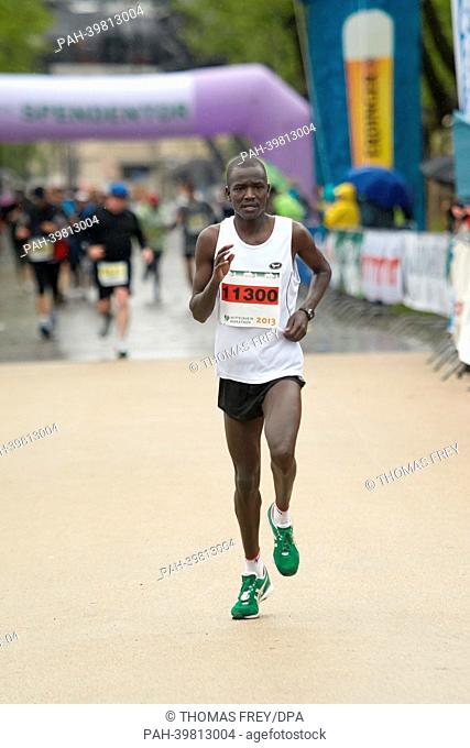 Kenya's Jonathan Kipkofgei comes in first in the Middle Rhine Marathon in Koblenz,  Germany, 26 May 2013. Arond 6, 000 runners and skaters took part in the race...