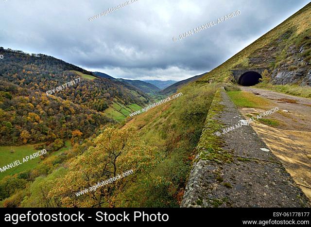 Valle del Pas and ancient way of the Tunnel of Langaña which never did work, Cantabria, Spain