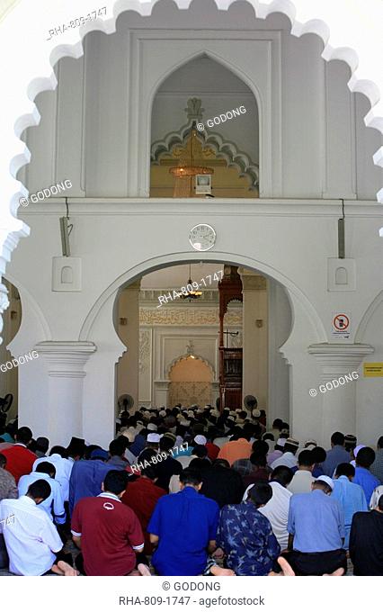 Friday prayers, Kapitan Kling Mosque, Penang, Malaysia, Southeast Asia