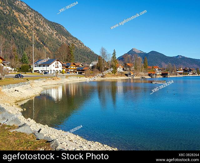 Village Walchensee at lake Walchensee in the Bavarian Alps, Europe, Germany, Bavaria