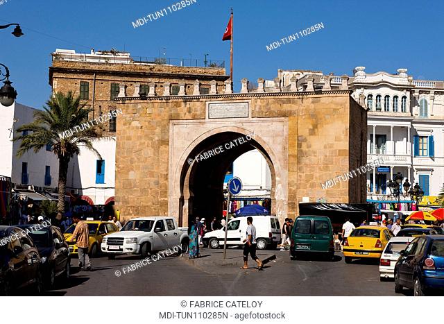 Tunisia - Tunis - Porte de France or Bab Bhar, place de la Victoire, at the entry of the medina