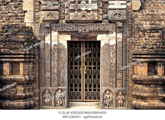 Entrance to a shrine, archaeological site, former Buddhist monastery, Udayagiri or Udaigiri, Orissa, East India, India, Asia