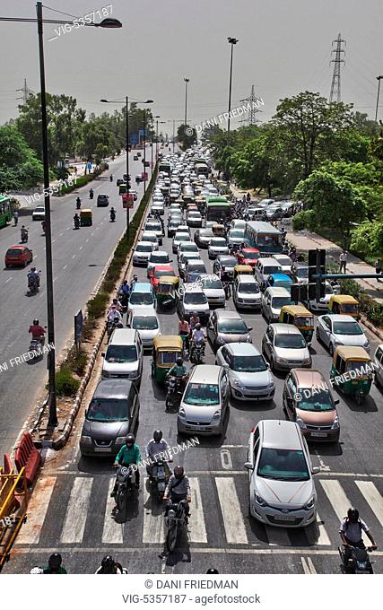 Traffic in Old Delhi, India. - OLD DELHI, DELHI, India, 10/07/2014