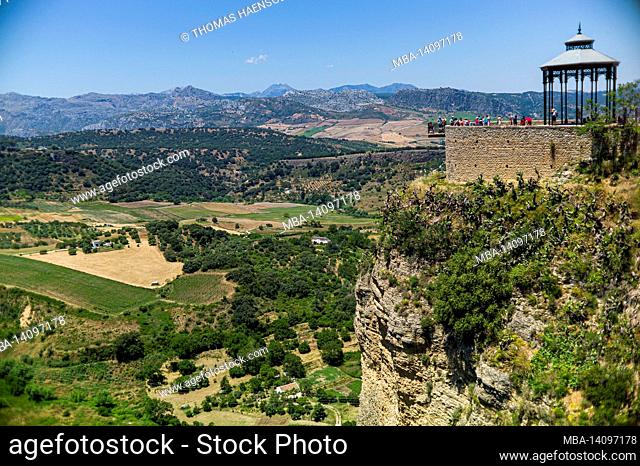 picturesque ronda - one of the largest white towns of andalusia and the ancient towns of spain, hanging over the steep horsetail el tajo. ronda