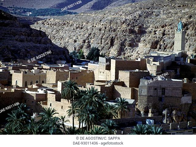 View of Metlili Chaamba, near Ghardaia, M'Zab Valley (UNESCO World Heritage List, 1982), Algeria