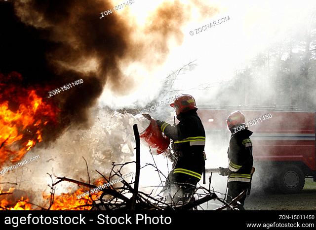 Belarus, Gomel, 04/06/2017, extinguishing forest fire.Belarus, Gomel, 04/06/2017, .Extinguishing the fire. Firemen are working