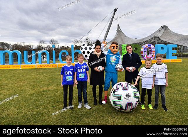 Philipp Lahm (UEFA EURO 2020 ambassador and managing director of DFB EURO GmbH) mascot SKILLZY Celia SASIC (special advisor of DFB EURO GmbH) and children pose...
