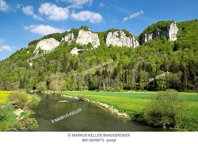 Hausener Zinnen peaks, Hausen im Tal, Upper Danube Valley, Baden-Württemberg, Germany