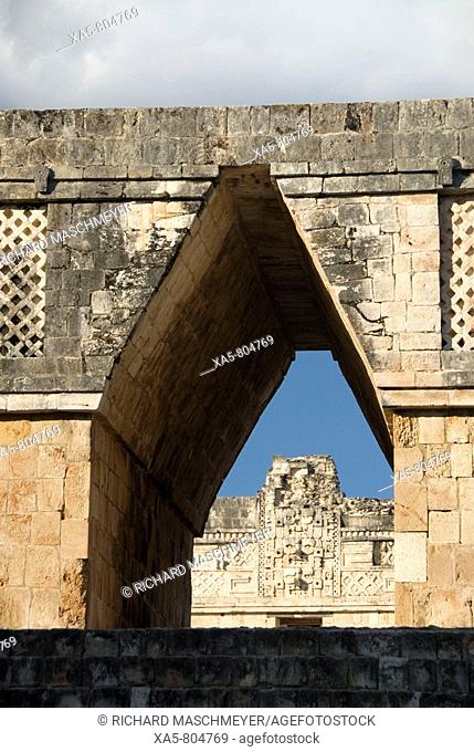 Mexico, Yucatan, Uxmal, Cuadrangulo de las Monjas (Nuns' Quadrangle), corbeled arch