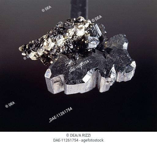 Minerals: Bournonite (Copper Lead Antimony Sulfide)