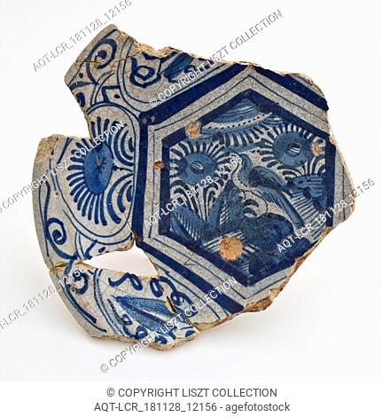 Fragment majolica dish with Chinese decor in blue, the Chinese garden in Wanli style, plate crockery holder soil find ceramic earthenware glaze tin glaze lead...