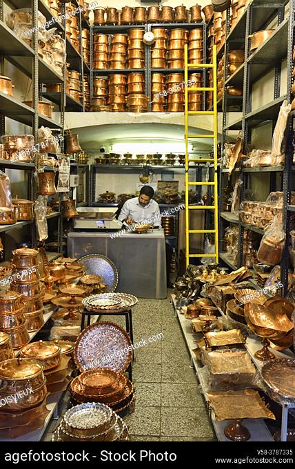 Iran, Yazd, Unesco World Heritage Site, The bazaar, Copperware seller