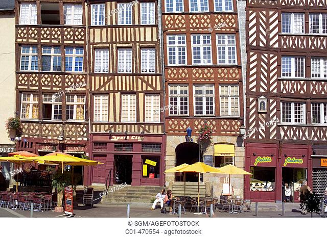 Street cafe and 17th century half-timbered houses at Champ-Jacquet, Rennes. Brittany, France