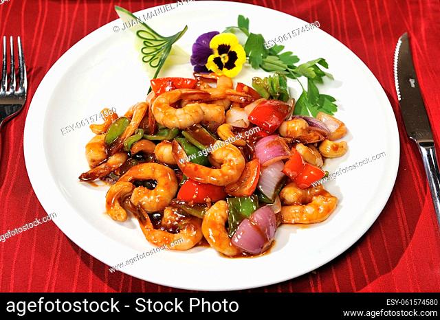 Delicious dish of shrimp with vegetables