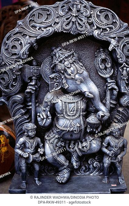 Lord Ganesh ganpati statue in dancing mood