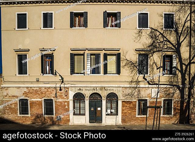 Israelite House of Rest (Casa Israelitica di Riposa). Campo di Ghetto Nuovo (New Ghetto Square). Venetian Ghetto (Jewish Ghetto)