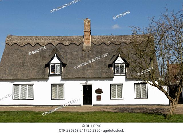 Thatched-roof cottage, Norfolk, United Kingdom