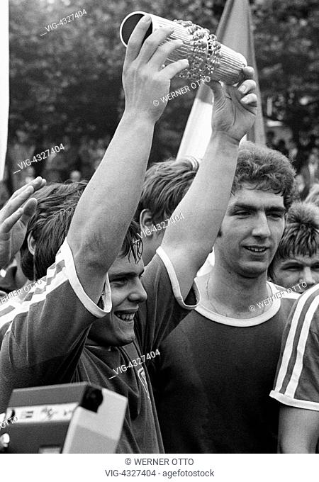 Fussball, A-Jugend, Westdeutsche Jugendmeisterschaft 1969, Endspiel, Sterkrade 06/07 gegen VfL Bochum 3:4, Stadion Am Dicken Stein in Oberhausen