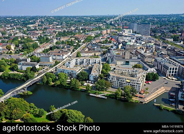 Muelheim an der Ruhr, North Rhine-Westphalia, Germany - Stadtuebersicht Muelheim an der Ruhr, in front the MueGa-Park, in the back the city with residential...