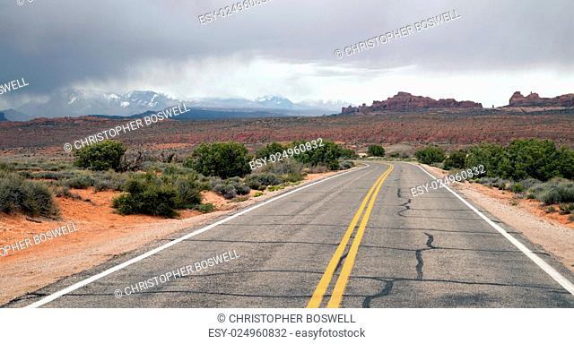 Two Lane Highway Rock Buttes Utah Wilderness United States