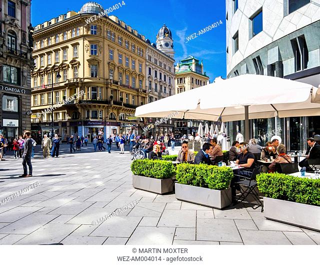 Austria, Vienna, restaurants at Stock-im-Eisen-Platz and Graben