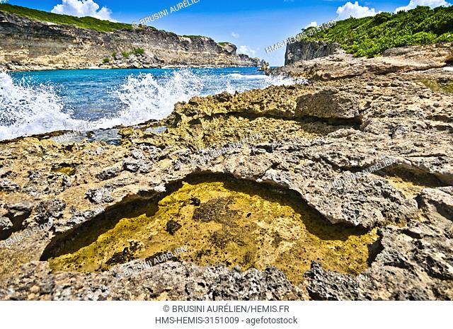 France, Caribbean, Lesser Antilles, Guadeloupe, Grande-Terre, Anse-Bertrand, jagged natural landscape of the Porte d'Enfer