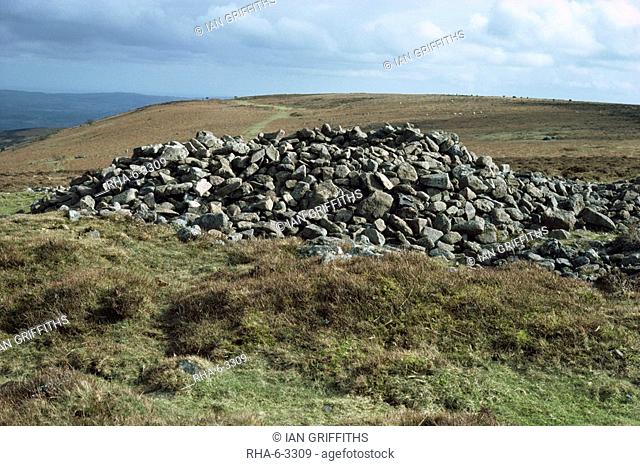 Iron Age burial mound, Black Hill, near Haytor, Dartmoor National Park, Devon, England, United Kingdom, Europe