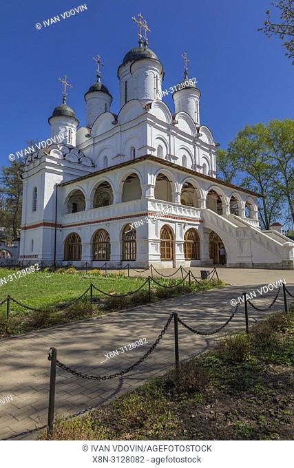 Church of the Transfiguration (1598), Bolshie Vyazemy, Moscow region, Russia