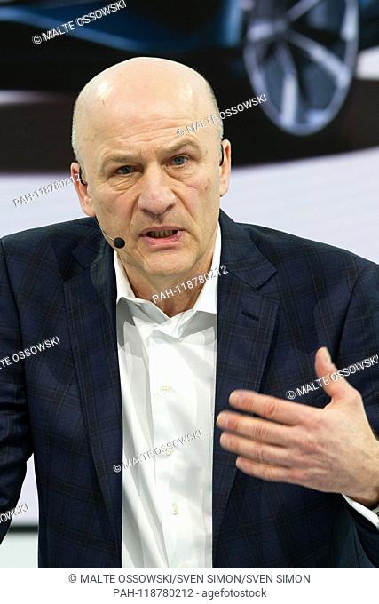 Frank WITTER, Finance & Controlling, Chief Financial Officer, CFO, Annual Press Conference of Volkswagen AG, Aktiengesellschaft in Wolfsburg on 12.03