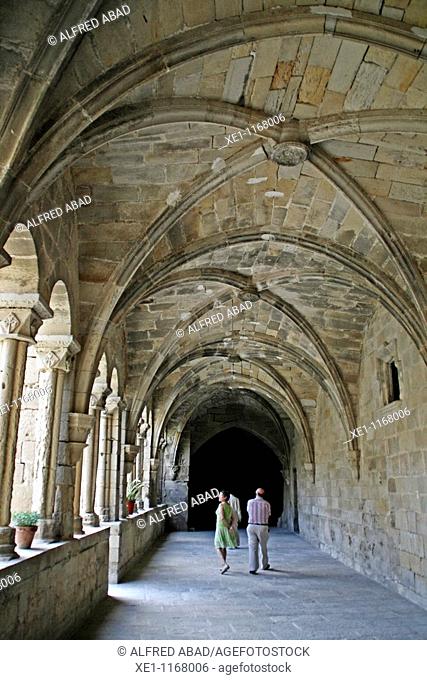 trapezoidal cloister, the Monastery of Vallbona de les Monges, s.XIII-XIV, Urgell, Catalonia, Spain