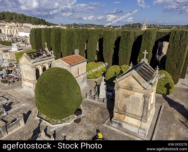 Santa Margalida cemetery, Mallorca, Balearic Islands, Spain