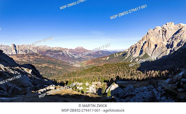 Sankt Kassian - San Cassiano in the Abtei Valley - Alta Badia in South Tyrol - Alto Adige. europe, central europe, italy, south tyrol, november