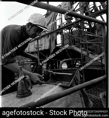 ***SEPTEMBER 16, 1976 FILE PHOTO***Significant gas discovery in southern Moravia. Workers of Moravske naftove doly Moravian oil mines (MND) discovered a natural...