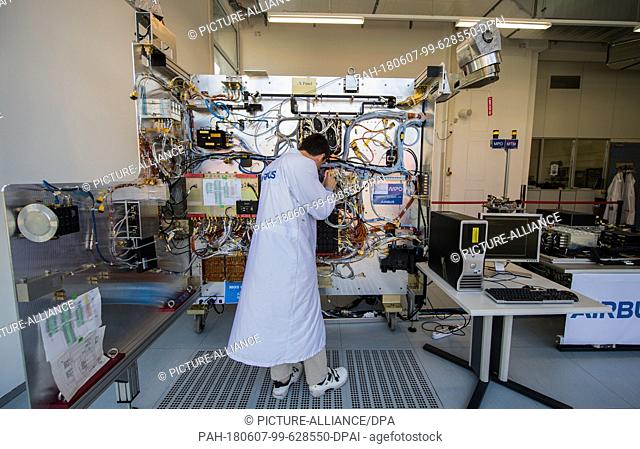 30 May 2018, Germany, Darmstadt: Karel Kotarowski, Airbus engineer, working on the space probe. ""BepiColombo"" is a space probe and its flight to Mercury is...