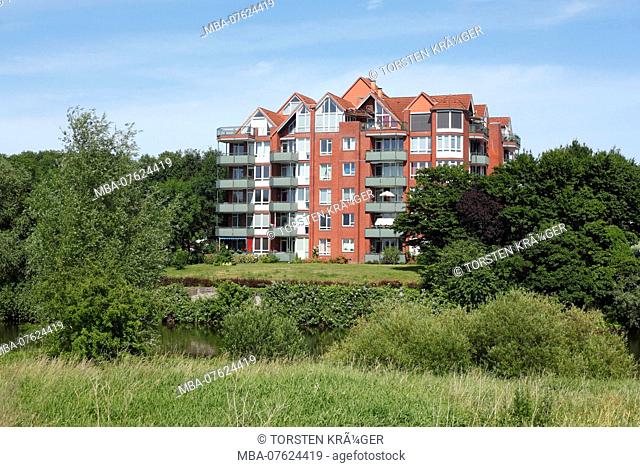 Residential building at the Aller, Verden, Lower Saxony, Germany, Europe