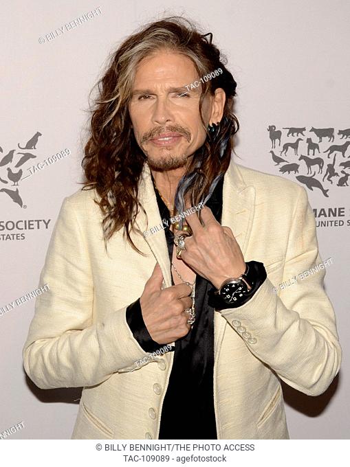 Steven Tyler arrives at The Humane Society Of The United States' To The Rescue Gala at Paramount Studios Stege 16 on May 7, 2016