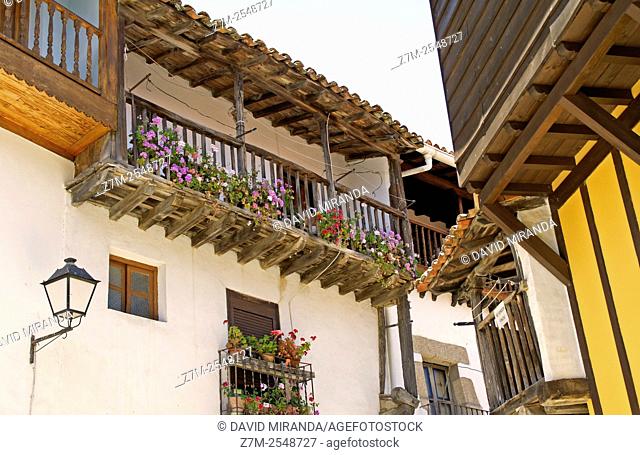 Traditional wooden architecture. Villanueva de la Vera. Conjunto histórico artístico. Cáceres province, Extremadura, Spain