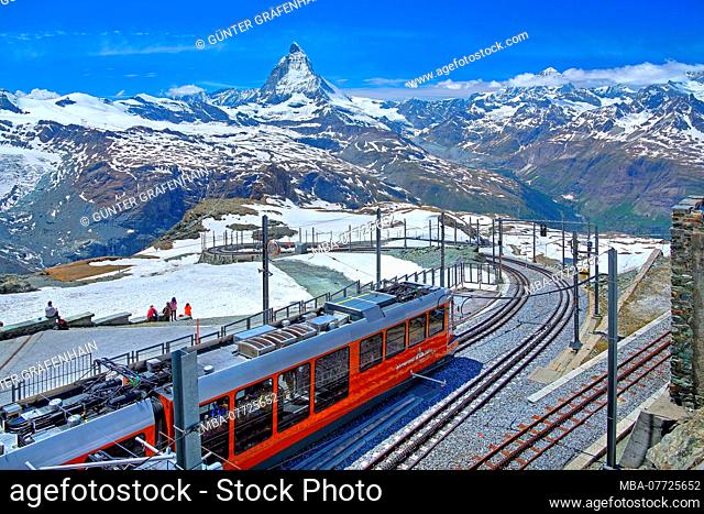 Summit station Gornergrat 3089 m of the rack railway in front of Matterhorn 4478 m, Zermatt, Matter valley, Valais, Switzerland