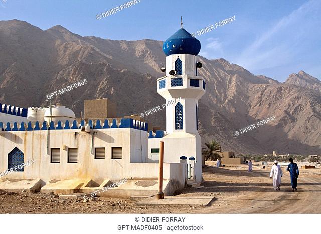 MOSQUE IN THE FISHING VILLAGE OF ZIGHY BAY, MUSANDAM PENINSULA, SULTANATE OF OMAN, MIDDLE EAST