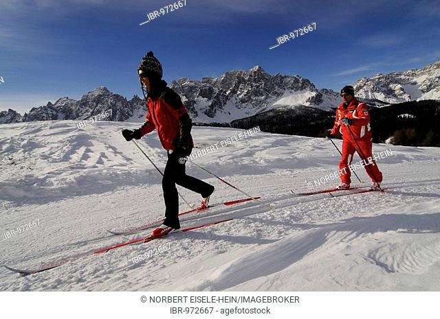Nordic or cross-country skiers on the Alpe Nemes Alps, High Puster Valley or High Puster Valley or Alto Pusteria, Bolzano-Bozen, Italy, Europe