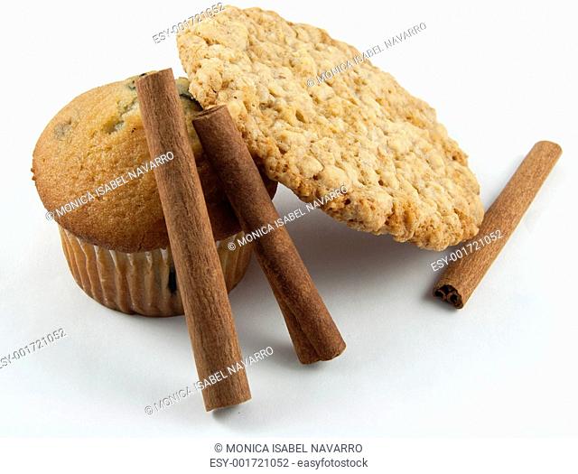 Muffin, Cookie & Cinnamon Sticks