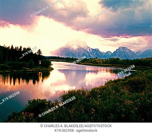 Sunset on Mount Moran from Oxbow Bend, Snake River. Grand Teton National Park. Teton County, Wyoming. USA