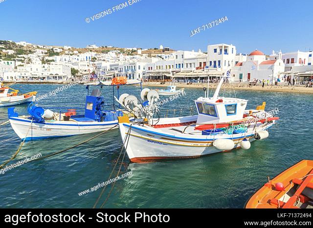 Mykonos Town old harbour, Mykonos, Cyclades Islands, Greece