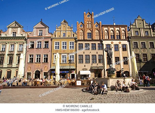 Poland, Wielkopolska Region, Poznan, Old Market Square in the historical downtown