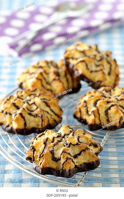 Coconut and chocolate Rochers
