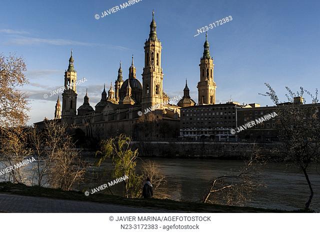 El Pilar Basilica and Ebro River, Zaragoza, Spain