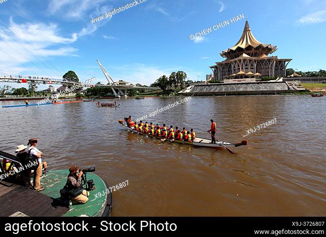 International Dragon Boat Race 2019, Sarawak River, Kuching Water Front, Old Town Kuching, Kuching, Sarawak, Malaysia