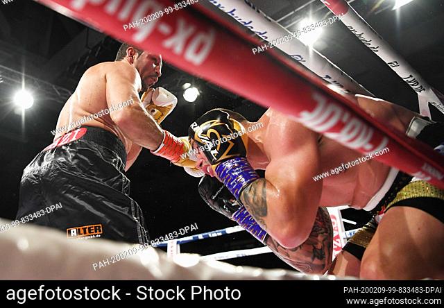 08 February 2020, Baden-Wuerttemberg, Göppingen: Boxing, professionals: IBO World Championship, Cruiserweight, Arslan (Germany) - Lerena (South Africa) in the...