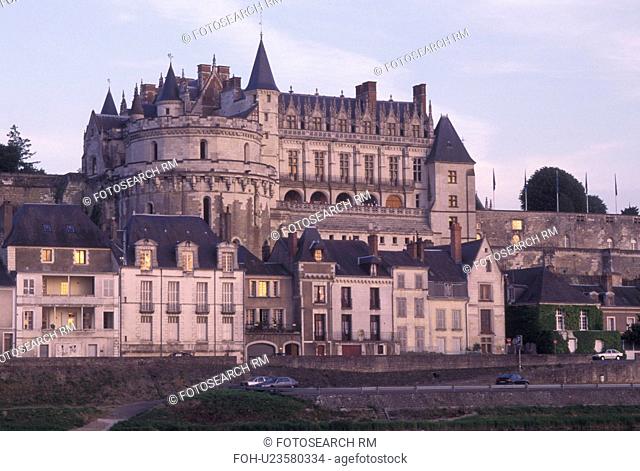 castle, France, Loire Valley, Amboise, Europe, Loire Castle Region, Indre-et-Loire, 15th century Chateau Amboise along the Loire River in the city of Amboise