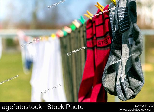 socks, clothesline